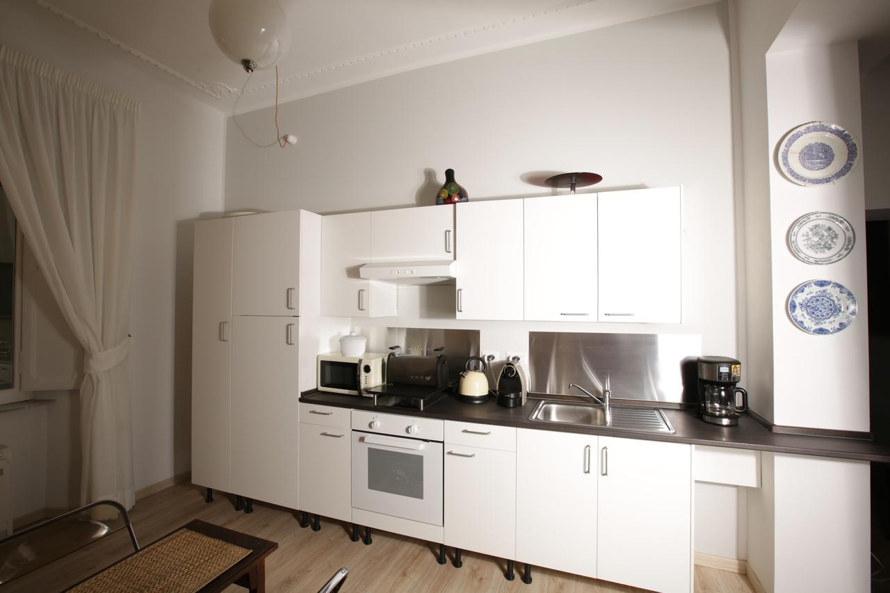 B&B Laurus Colosseo Rom Exteriör bild